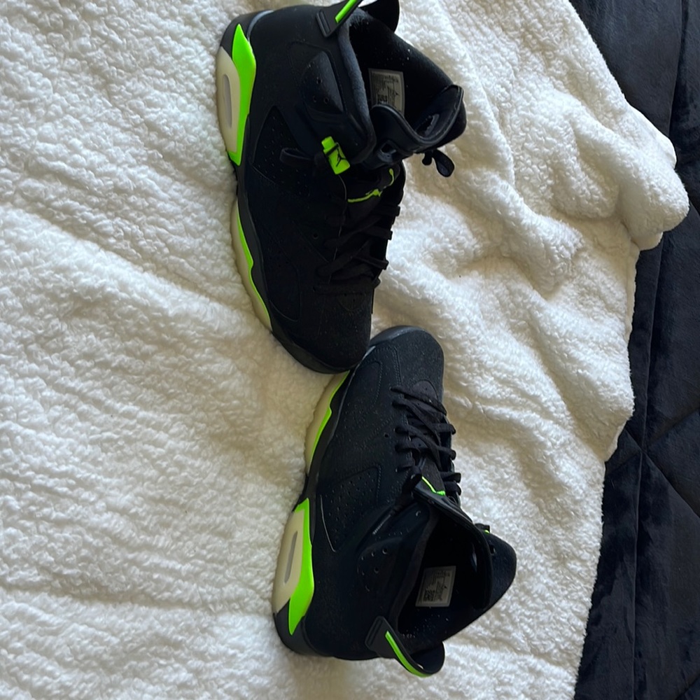 Mens Jordan 6 retro electric green sz 11